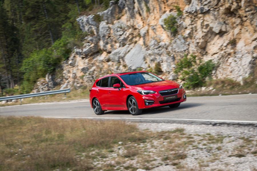  Subaru Impreza 5-Door 2017 года  (WW) (фото 24 из 40)